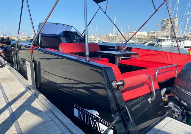 Nuva Yachts M6 | Alimed 1