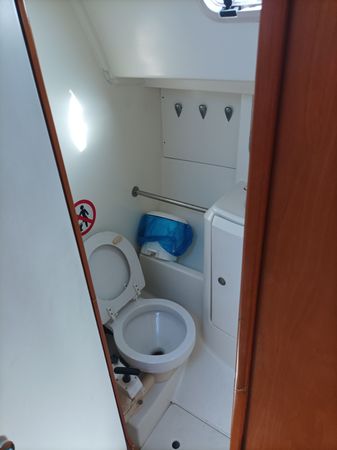 Beneteau Oceanis 37 | Nela