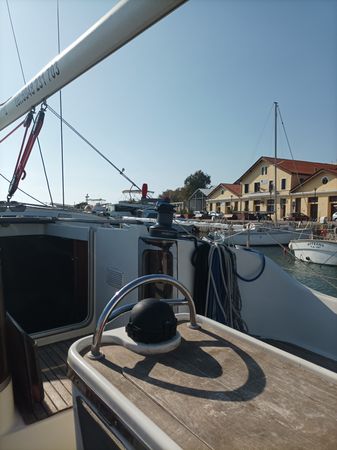Beneteau Oceanis 37 | Nela