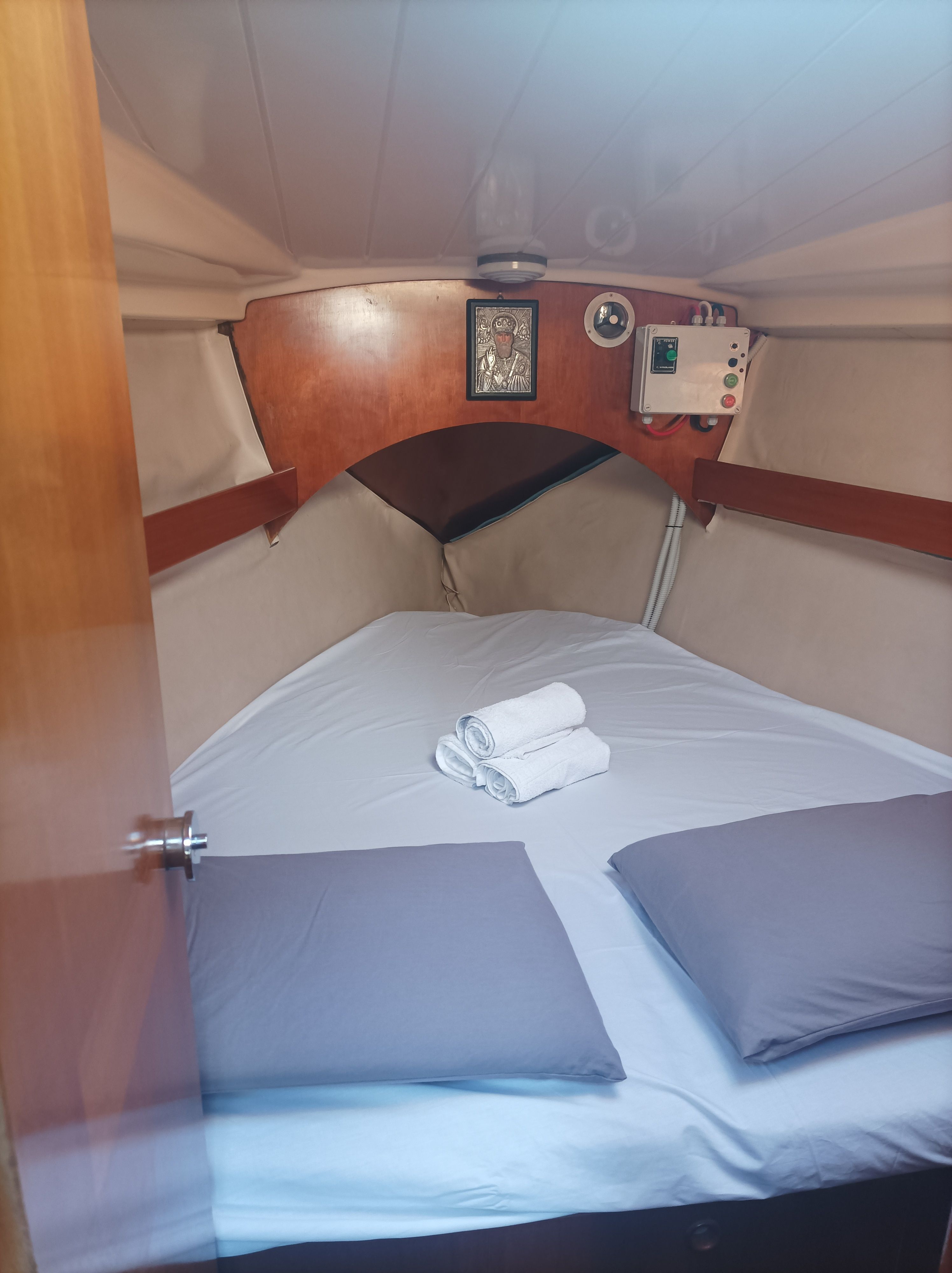 Beneteau Oceanis 37 | Nela