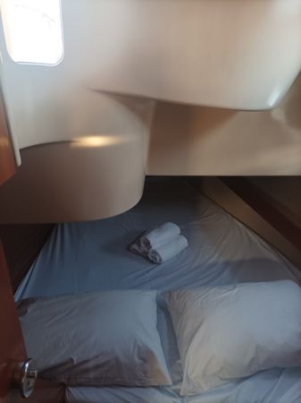 Beneteau Oceanis 37 | Nela