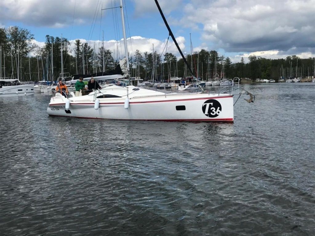 Twister 36 | T36