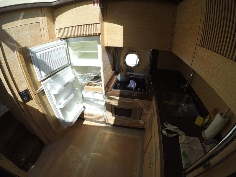 Azimut 47 Fly | Luma