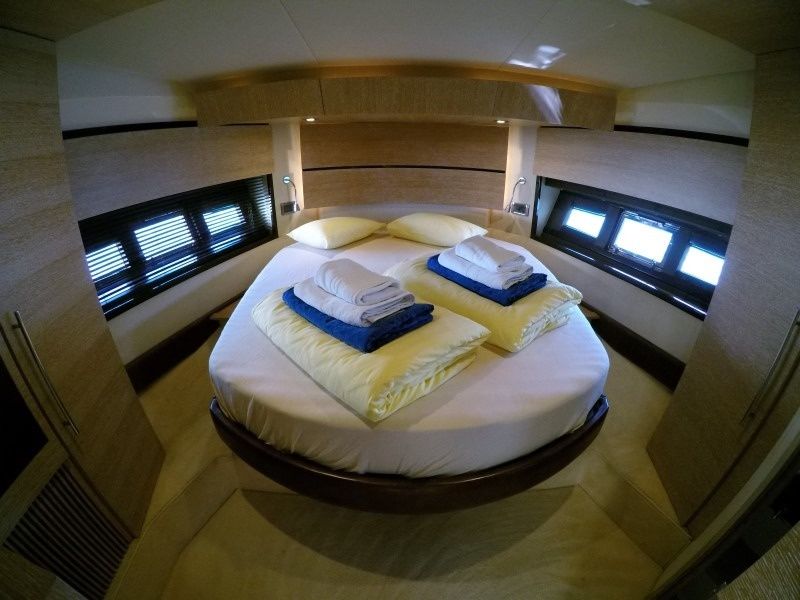 Azimut 47 Fly | Luma