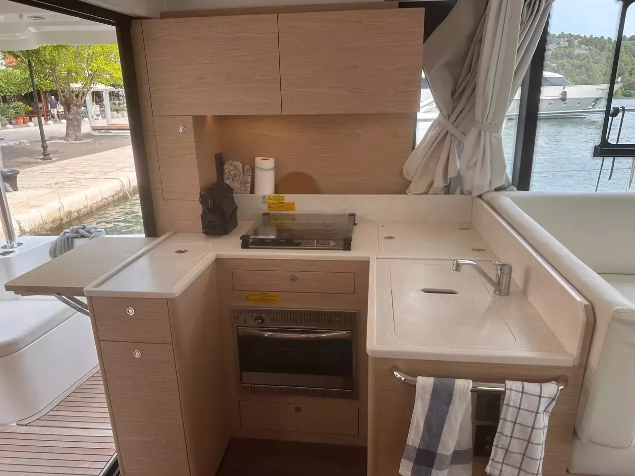 Beneteau Swift Trawler 41 Fly | Moritz