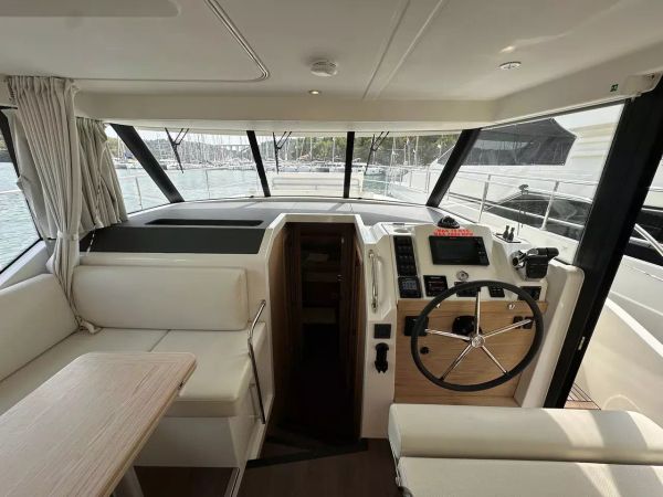 Beneteau Swift Trawler 41 Fly | Moritz