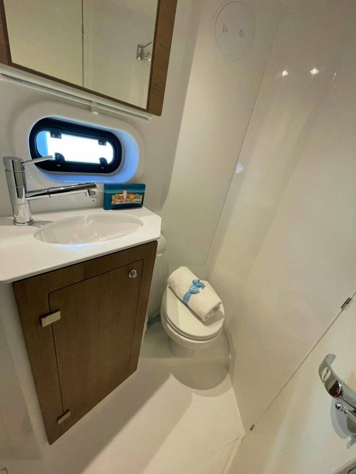 Bali 4.2 | Sail and Adventure