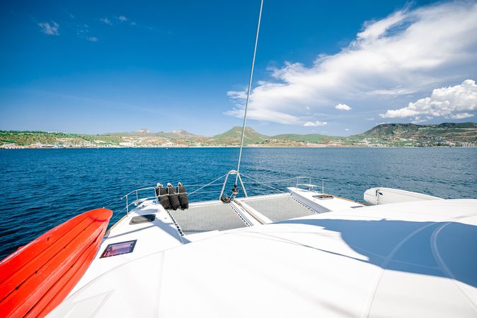 Lagoon 52 F | Triton