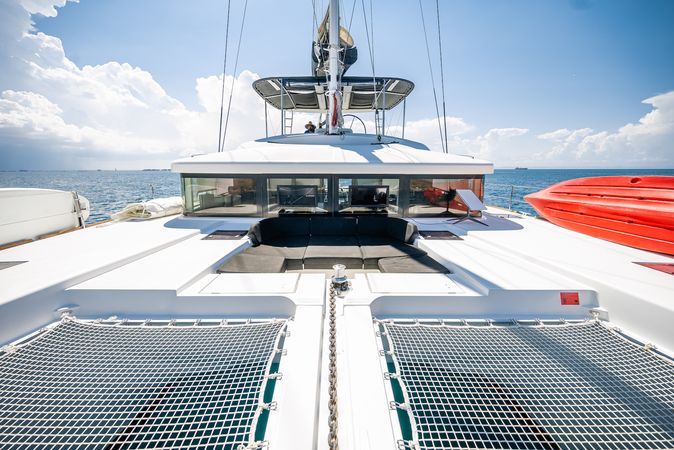 Lagoon 52 F | Triton