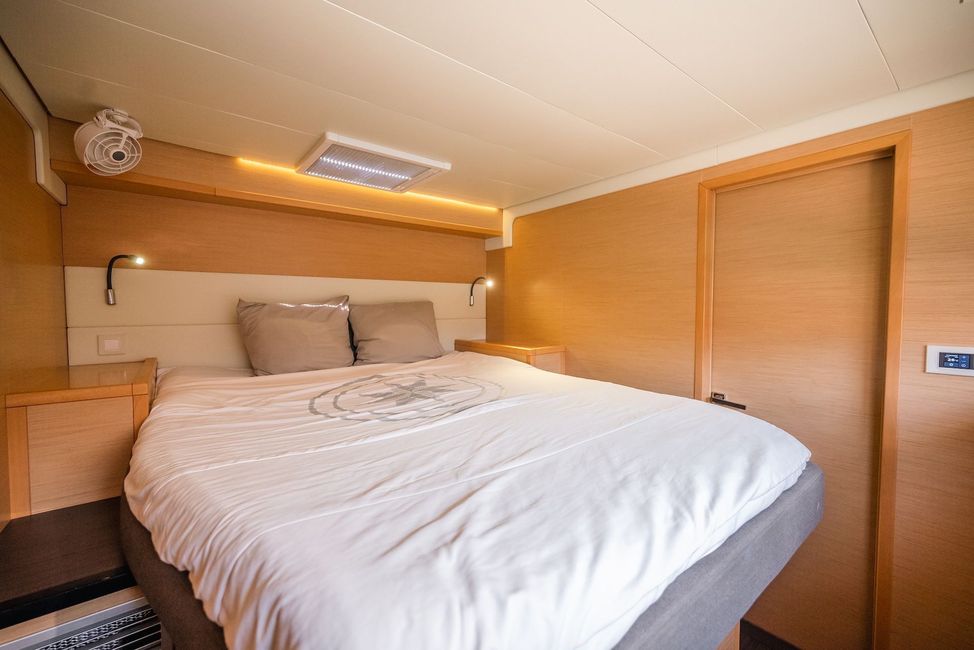 Lagoon 52 F | Triton