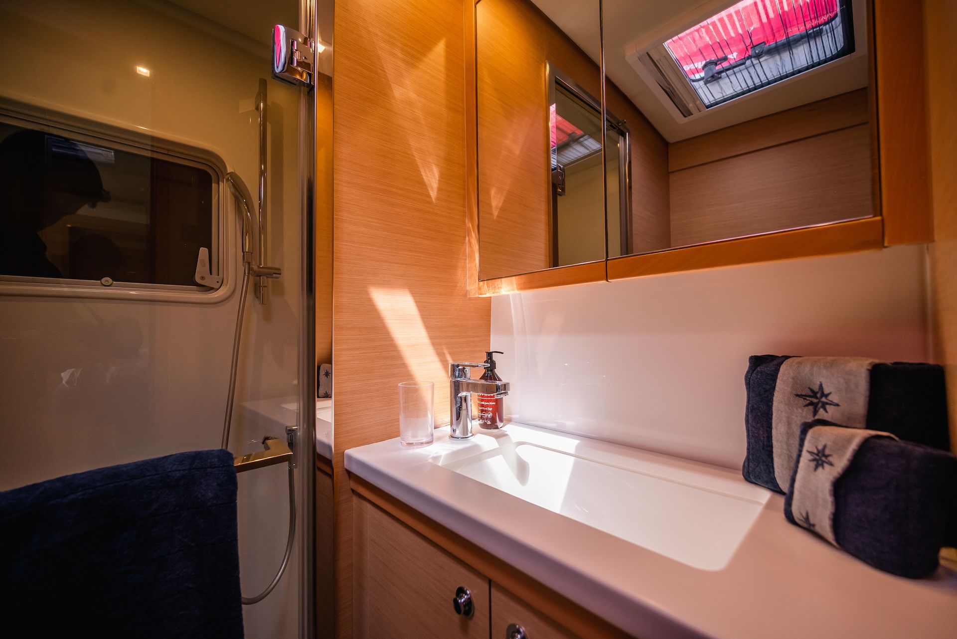 Lagoon 52 F | Triton