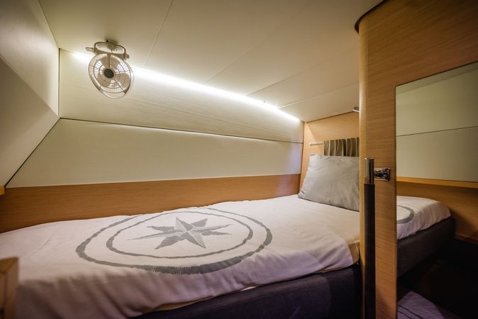 Lagoon 52 F | Triton