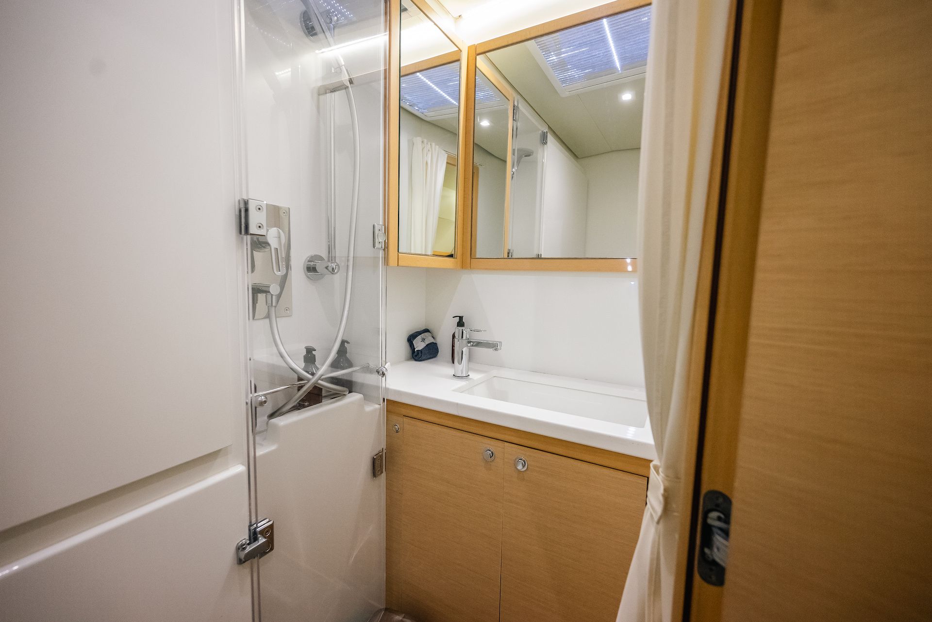 Lagoon 52 F | Triton