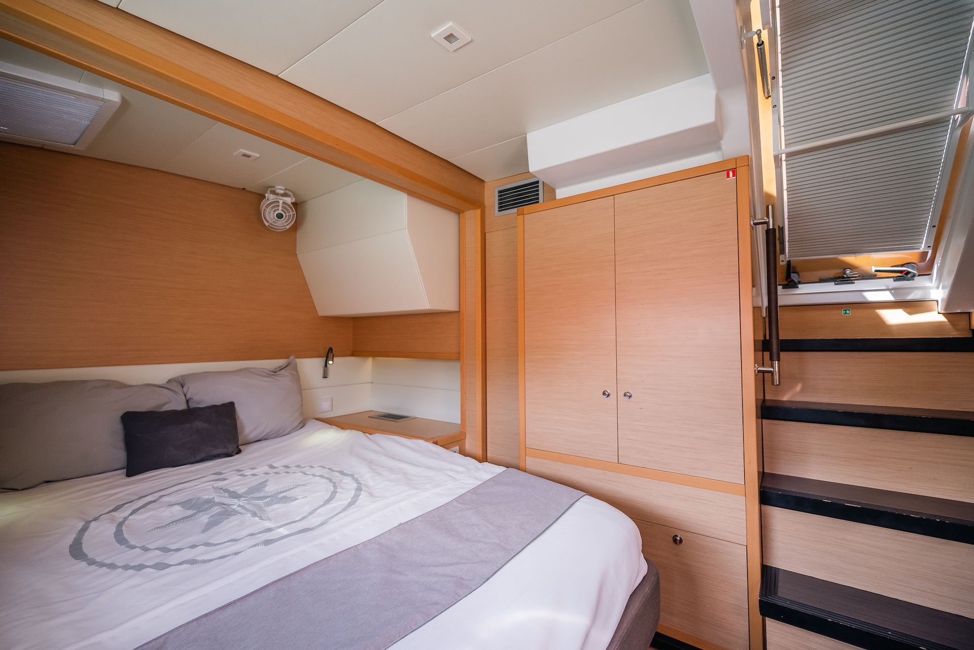 Lagoon 52 F | Triton