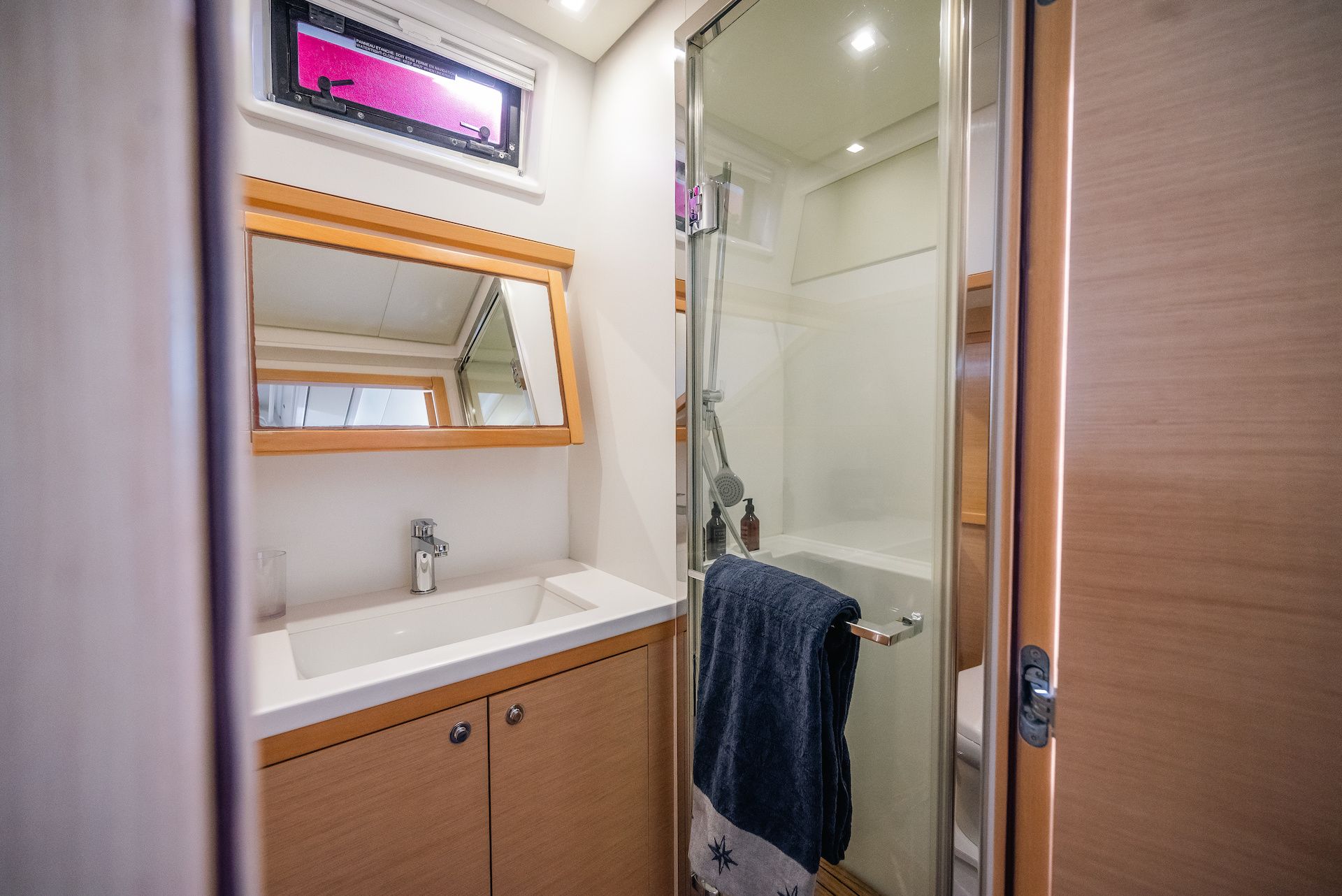 Lagoon 52 F | Triton