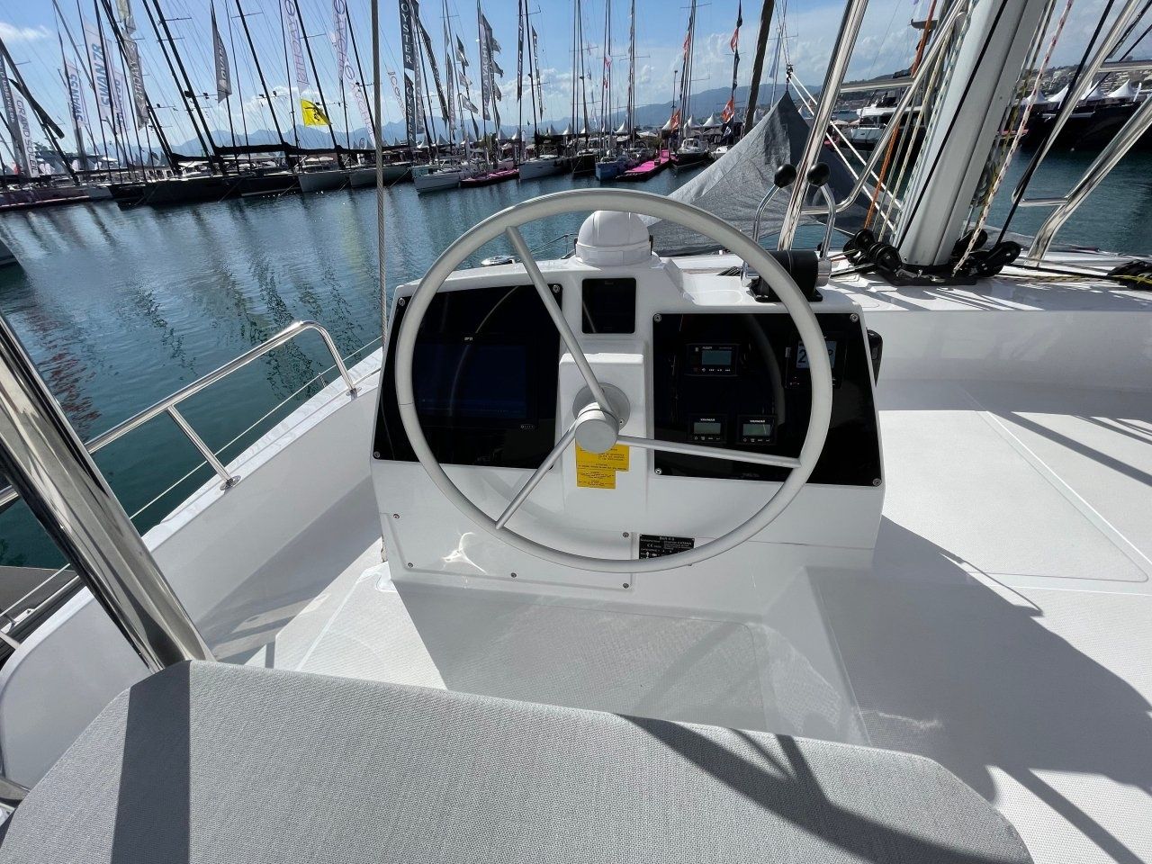 Bali 4.6 | Sail and Travel