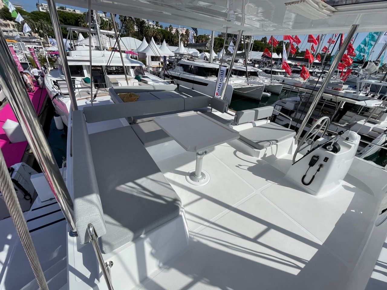 Bali 4.6 | Sail and Travel