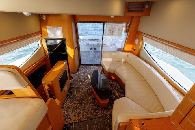 Numarine 55 | Veronika
