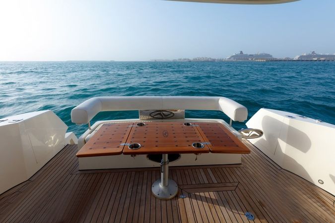 Numarine 55 | Veronika