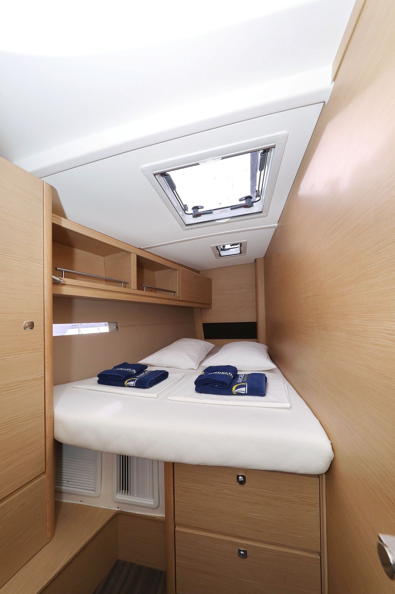 Dufour 56 | Moonlight