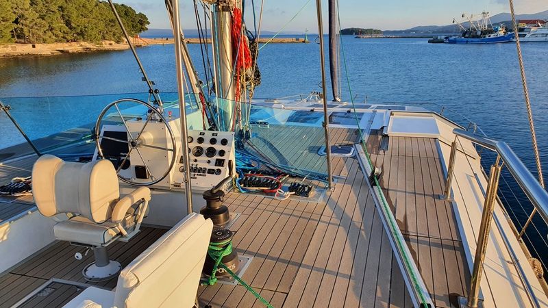 Custom Built 50 | Upwind 50 Eco