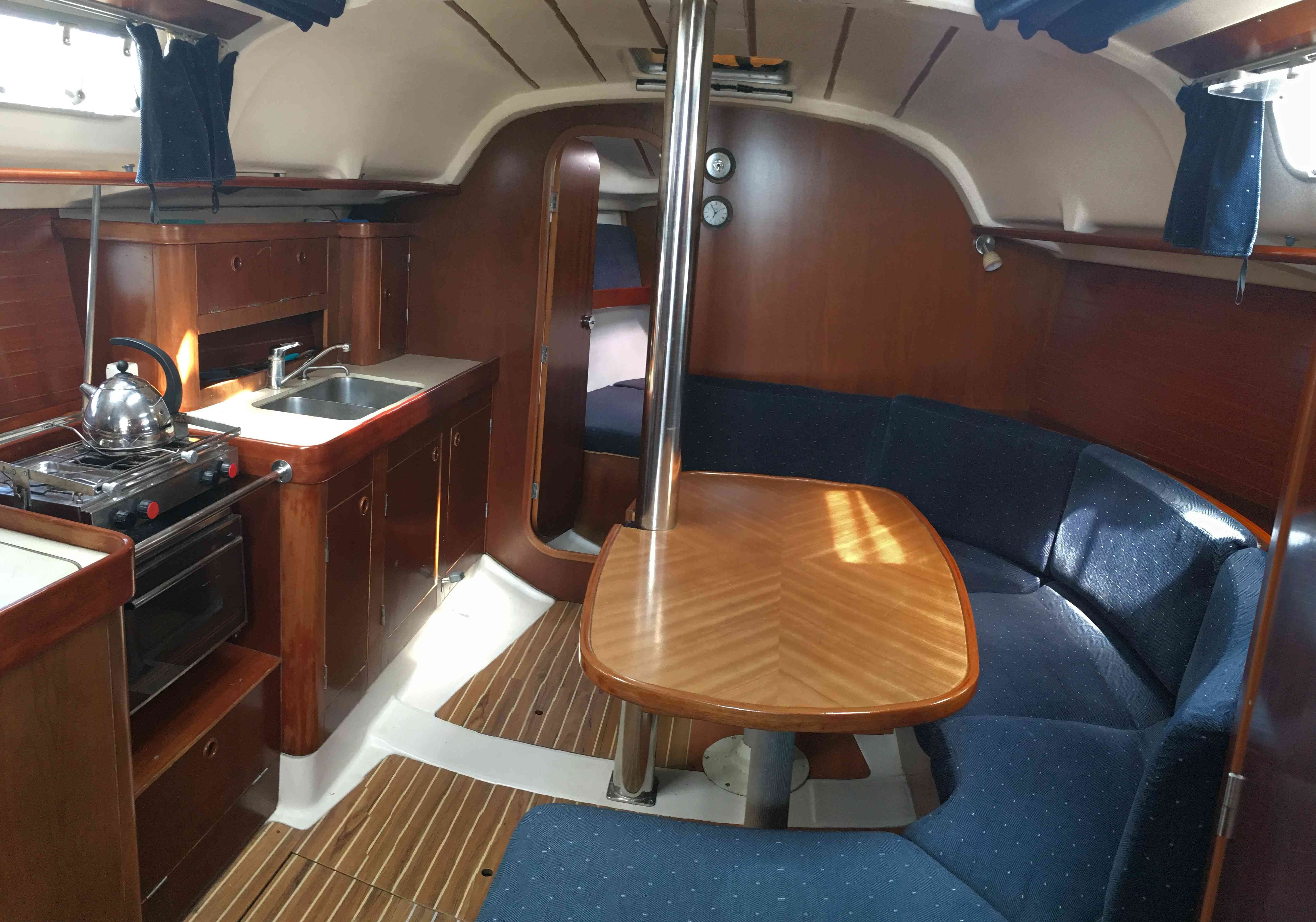Beneteau Oceanis 351 | Adam