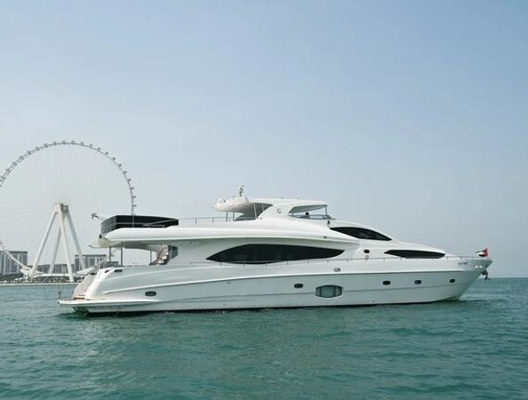 Gulf Craft Majesty 101 | Infinity 7