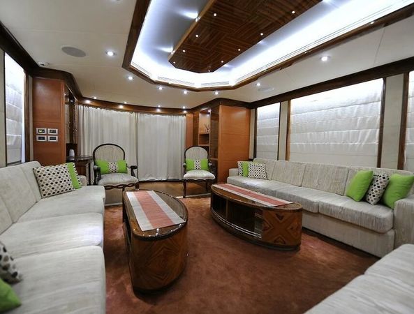 Gulf Craft Majesty 101 | Infinity 7