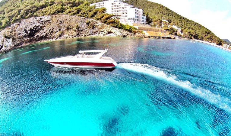 Sunseeker Apache 45 | Buskame