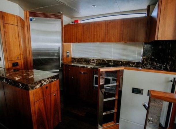 Sunseeker 73 | Astur