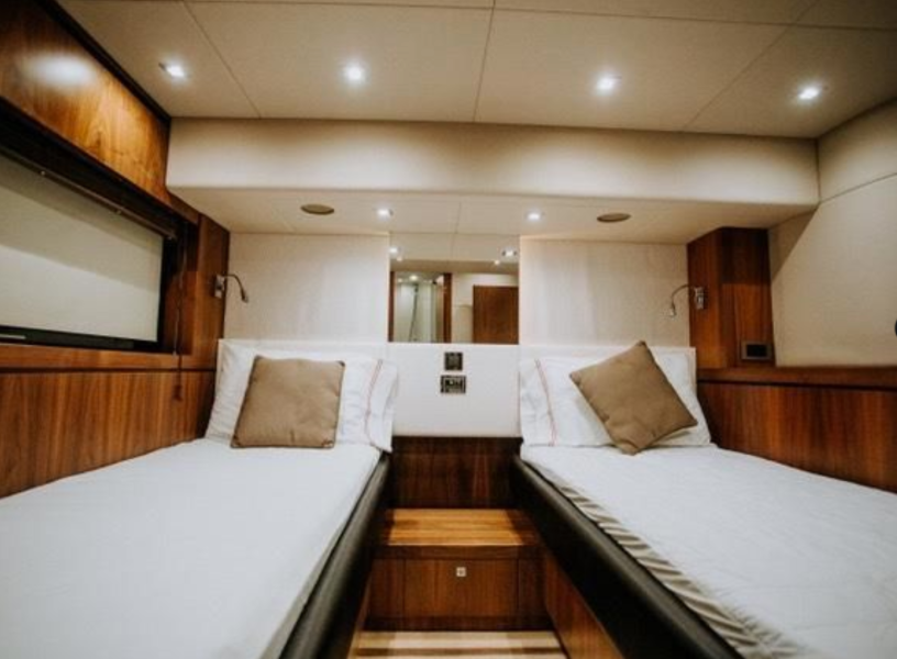 Sunseeker 73 | Astur