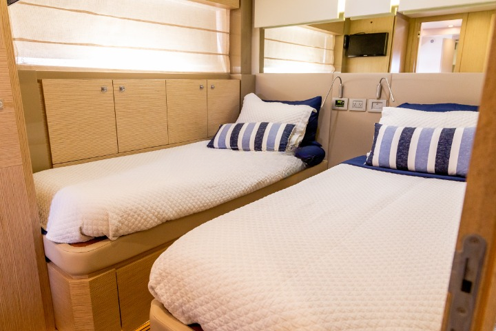 Ferretti 75 | Vamonos