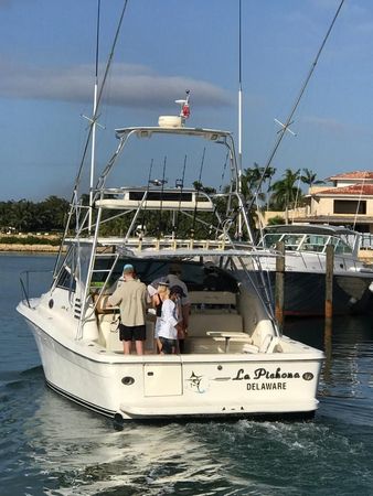 Sea Ray 35 Express | La Pichona