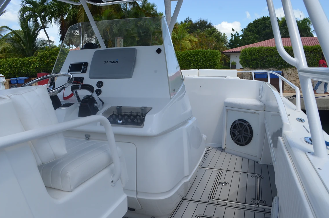 Intrepid 36 | Tin Tin