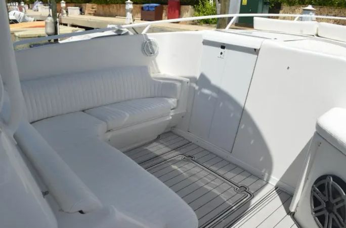 Intrepid 36 | Tin Tin