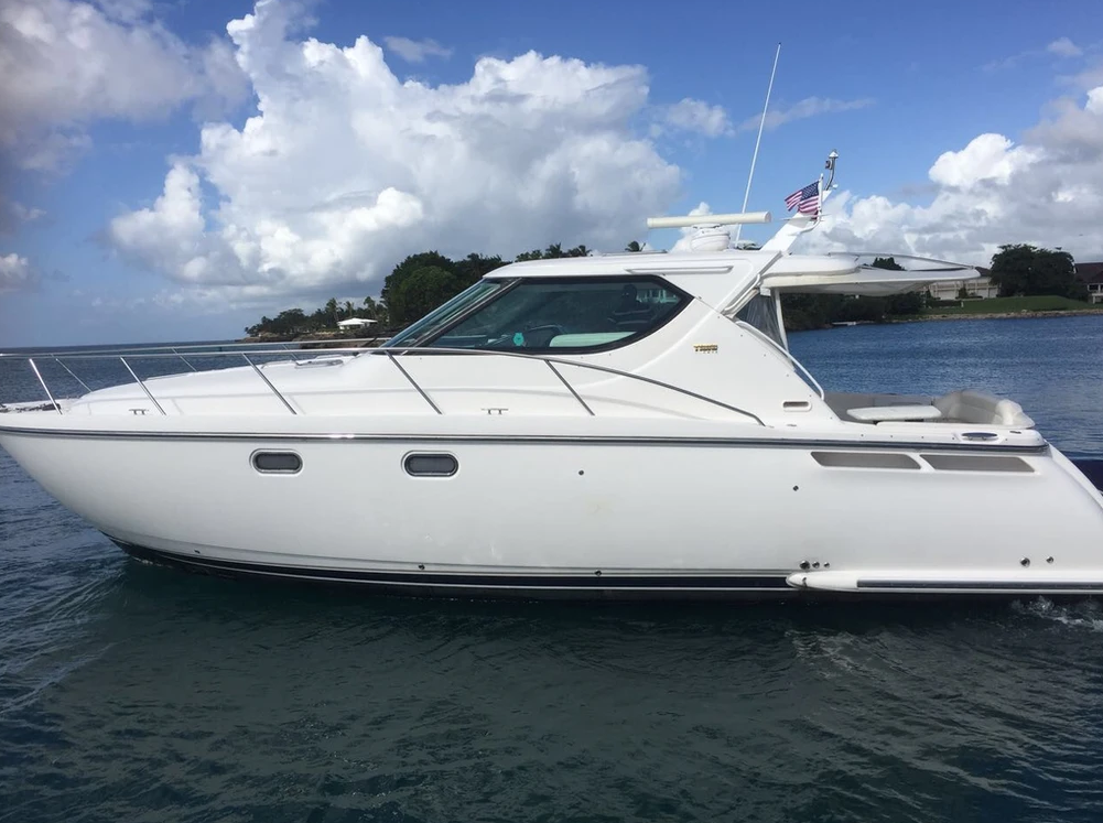 Tiara 43 | Valerie