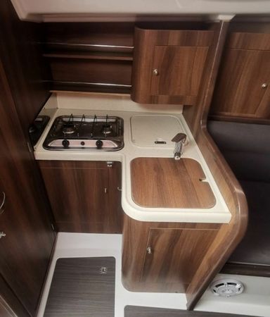 Northman Maxus 28 | Prawy Hals