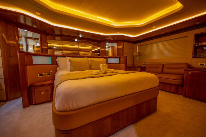 Ferretti 880 | Principessa
