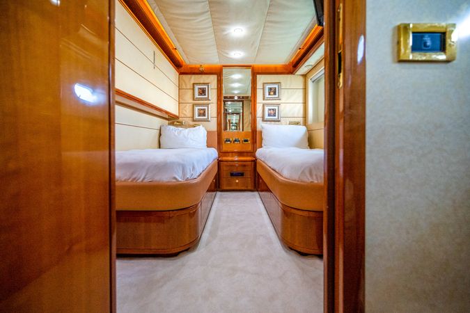 Ferretti 880 | Principessa