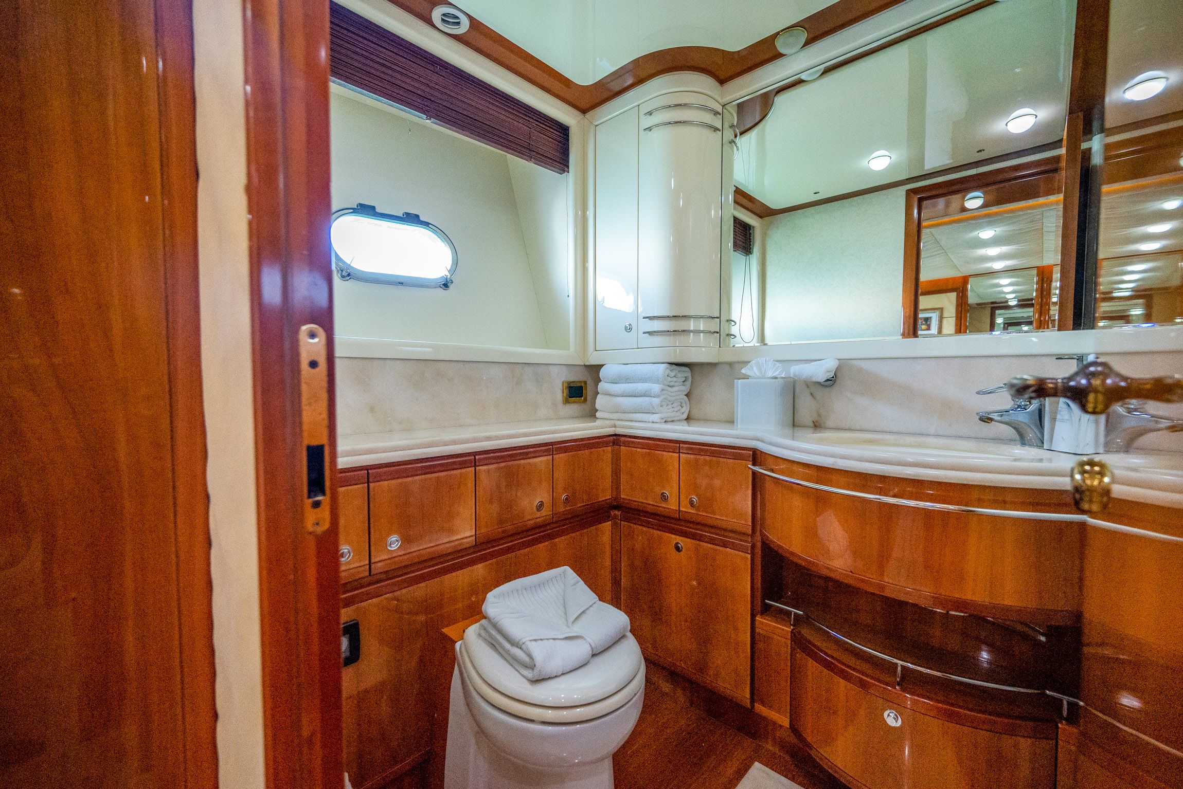 Ferretti 880 | Principessa