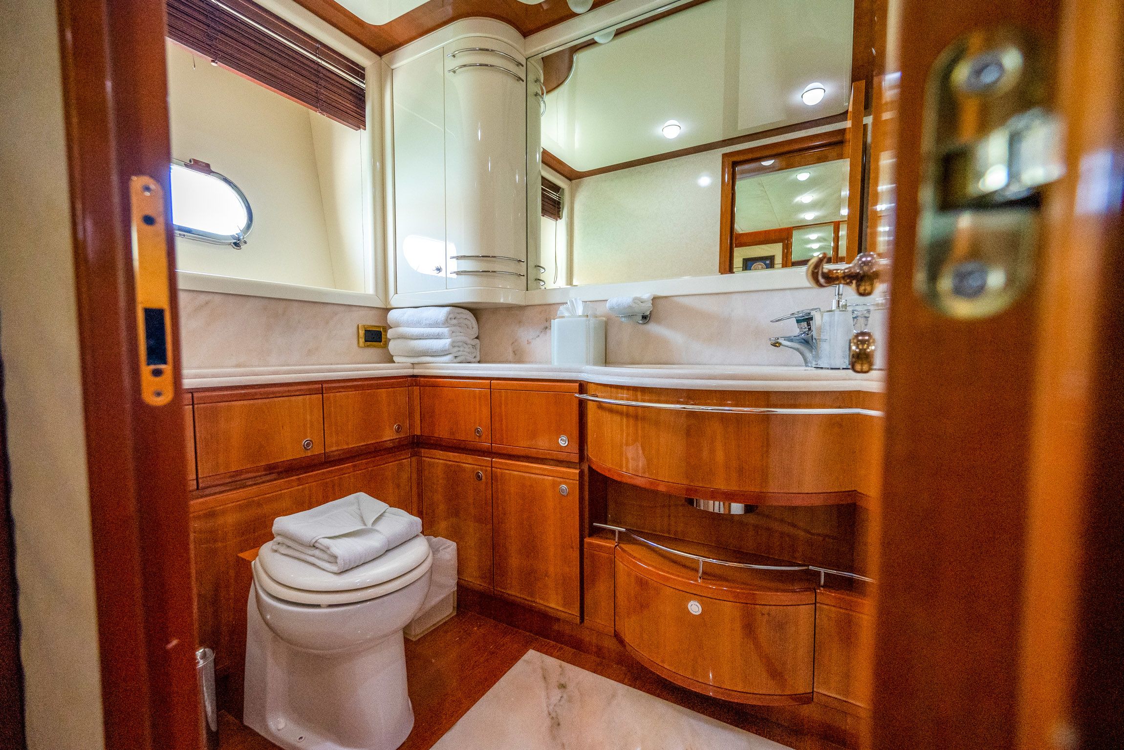 Ferretti 880 | Principessa