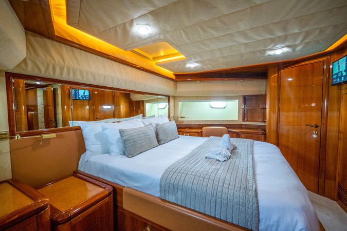 Ferretti 880 | Principessa
