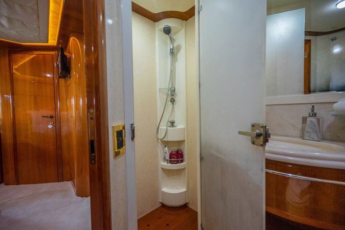 Ferretti 880 | Principessa