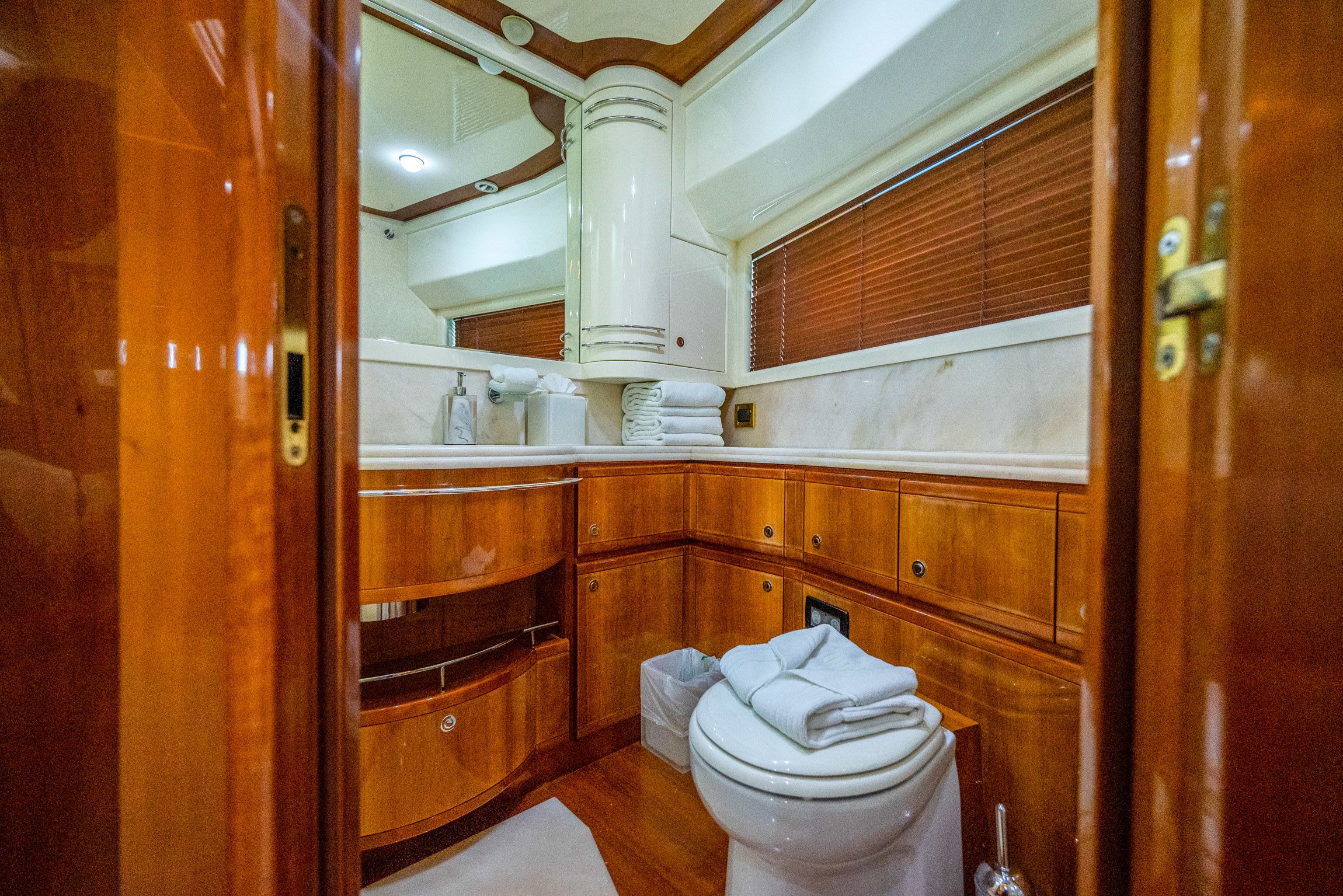 Ferretti 880 | Principessa