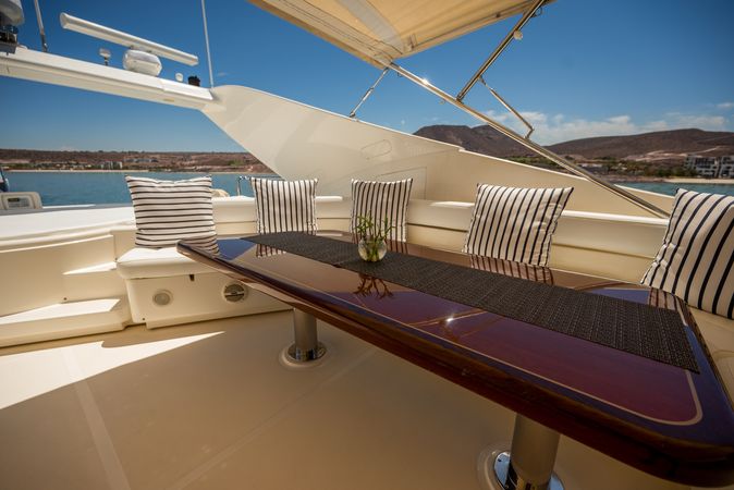 Ferretti 880 | Principessa