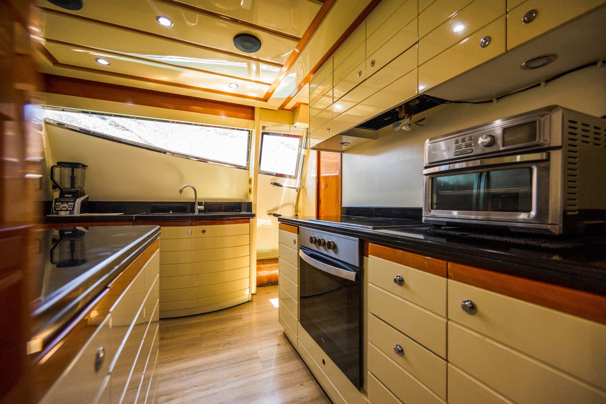 Ferretti 880 | Principessa