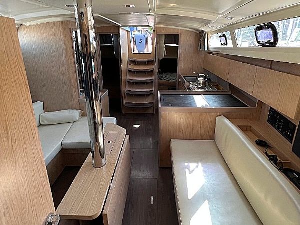 Beneteau Oceanis 41.1 | Tikal 2