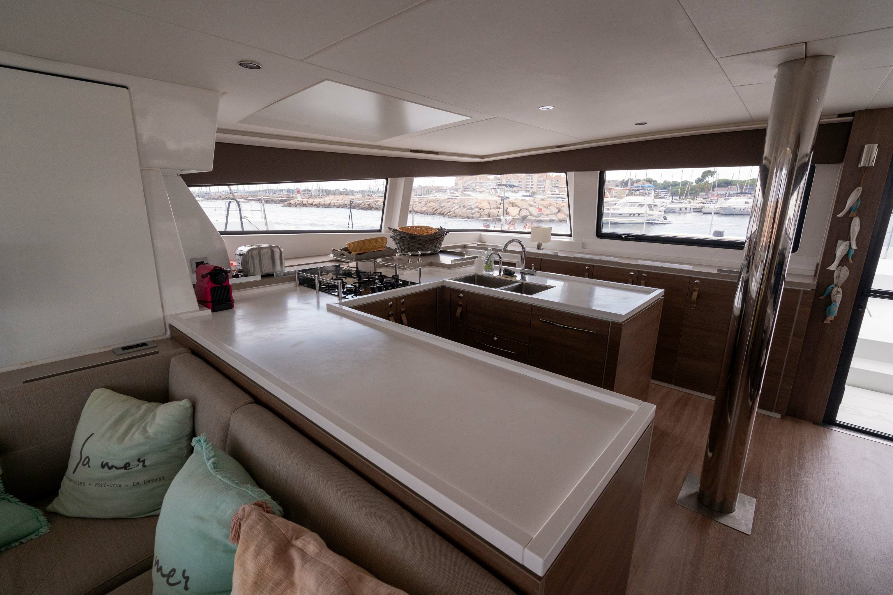 Bali 5.4 | Koh I Noor