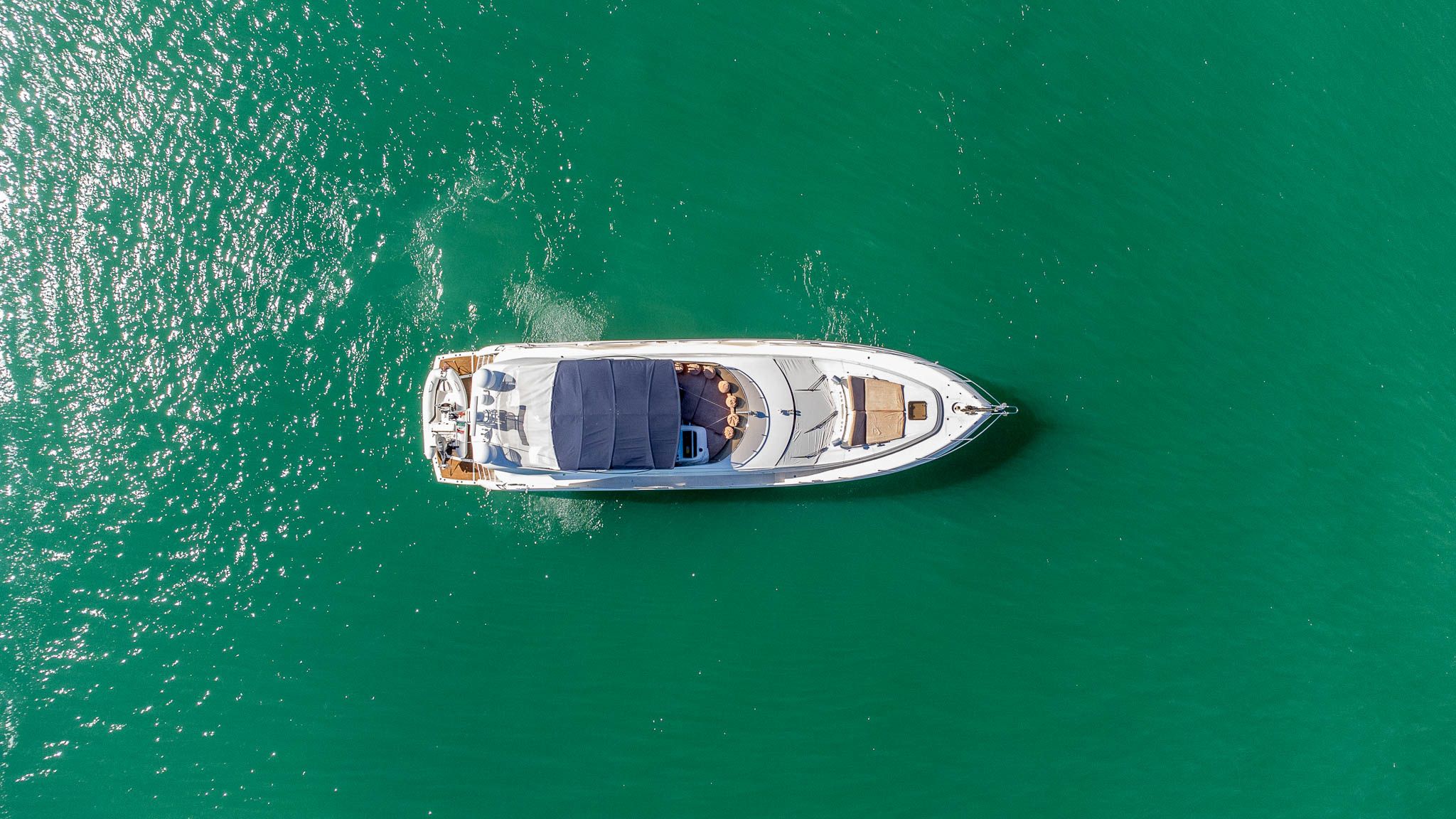 Sunseeker 75 | Bar&Co