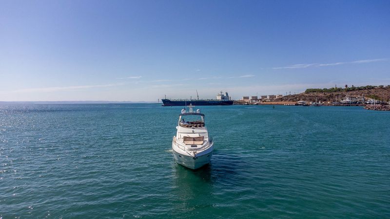 Sunseeker 75 | Bar&Co